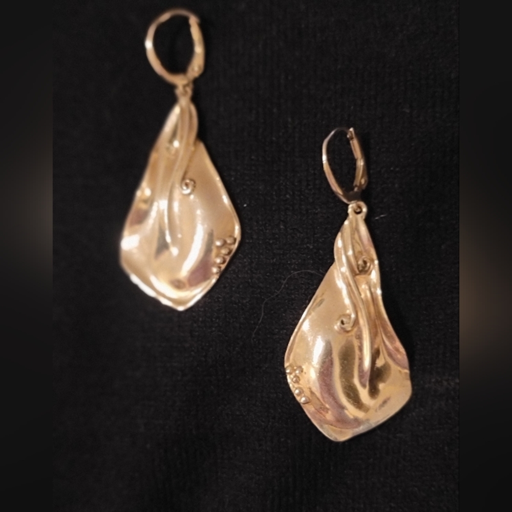 Designer Hagit Gorali Sterling Silver Leverback Earrings
